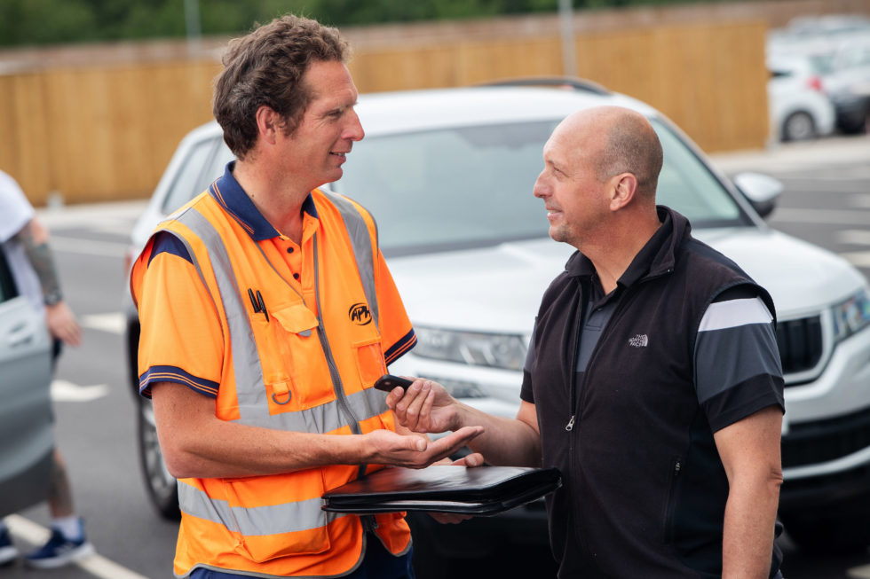 Customer reviews of different parking providers for Gatwick Airport